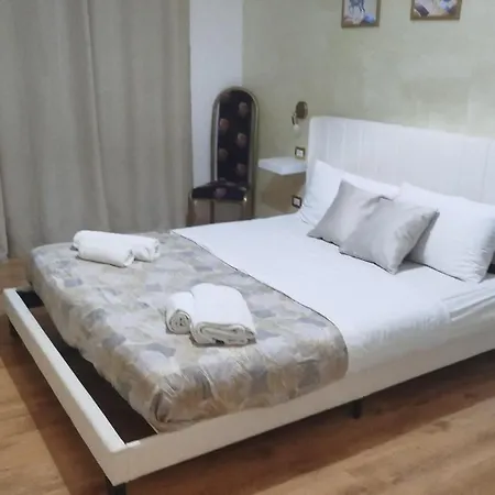 Stanze San Giuliano 4*