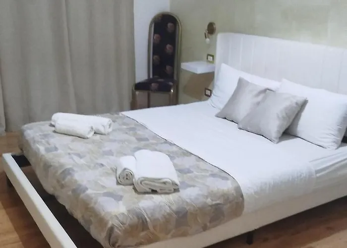 Stanze San Giuliano 4*